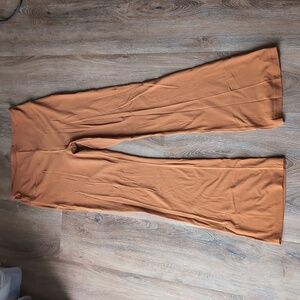 Orange Groove Super-high rise flared pants